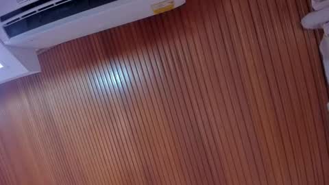 Elodie  online show from November 26, 11:22 am