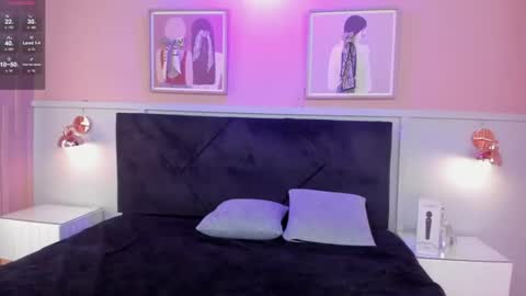 Elodie  online show from June 27, 12:22 pm