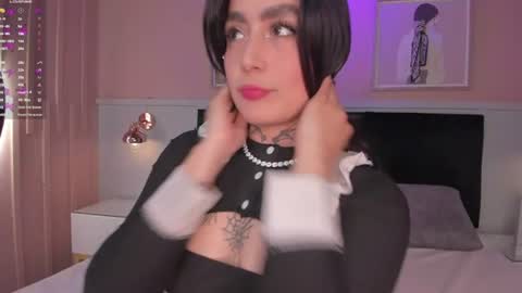 Elodie  online show from July 16, 12:11 pm