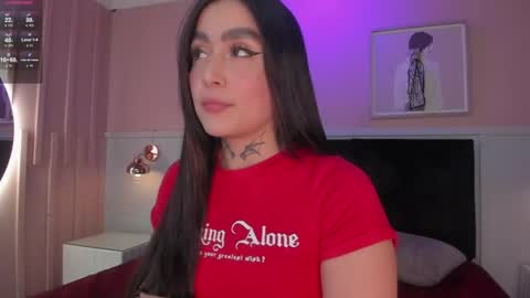 Elodie  online show from July 28, 12:23 pm