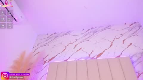 elody_rousse online show from September 25, 12:31 pm