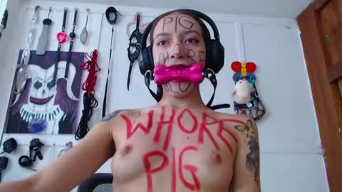 Chelsea  Please help me to reach 100 thumbs up online show from January 14, 6:38 pm