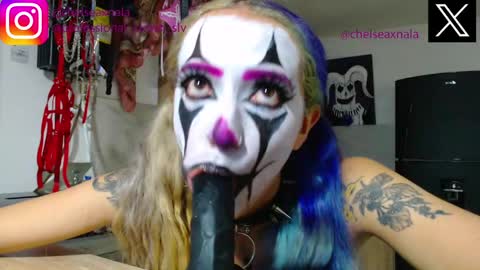 Chelsea  Please help me to reach 100 thumbs up online show from September 24, 10:57 pm