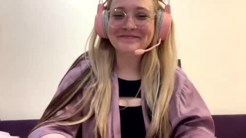 Katie online show from May 1, 2:32 pm