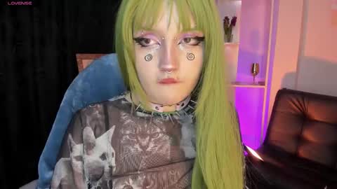 Eloise  . online show from November 7, 4:45 am