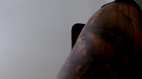 elosocazador online show from December 4, 7:22 pm