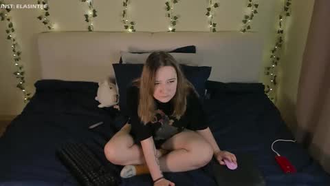 Ela give me a thumbs up if you like it  and this is important for the development of the account online show from November 21, 7:23 pm