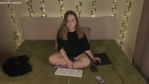 Ela give me a thumbs up if you like it  and this is important for the development of the account online show from February 2, 6:39 pm