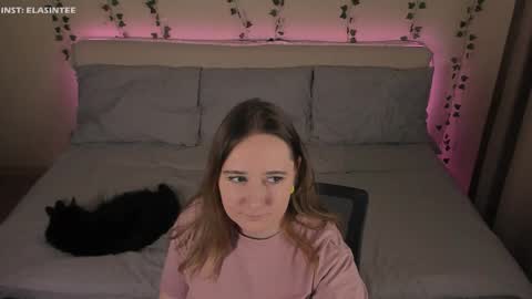 Ela give me a thumbs up if you like it  and this is important for the development of the account online show from February 22, 7:12 pm