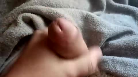 Snapshot of elpilla chatting on December 16, 8:41 am elpilla online show from December 16, 8:41 am