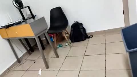 Snapshot of elquijoe08 chatting on December 15, 5:39 pm elquijoe08 online show from December 15, 5:39 pm