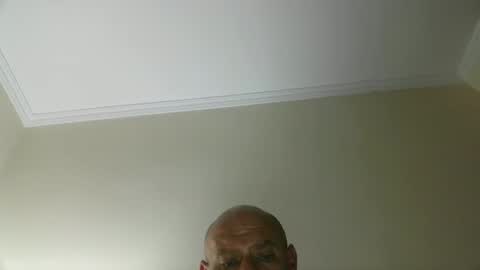 Snapshot of els288715 chatting on June 3, 10:04 pm els288715 online show from June 3, 10:04 pm