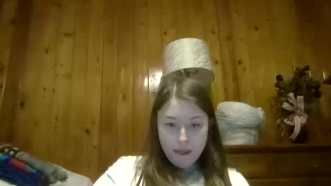 Snapshot of elsierain469 chatting on December 15, 12:04 am Elsie Rain online show from December 15, 12:04 am