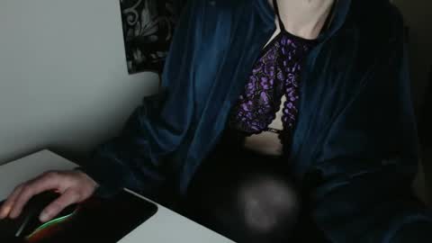 elssa_rush online show from March 12, 5:49 pm