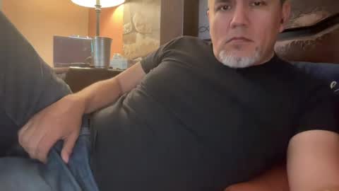 Snapshot of elvecinoequipadon chatting on June 26, 4:22 pm Petrhus Rockpic online show from June 26, 4:22 pm