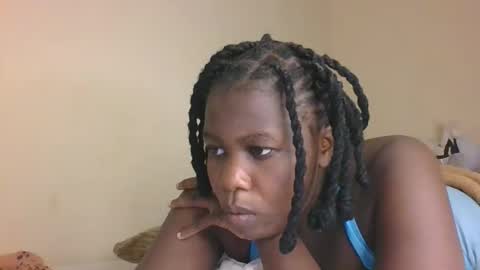 flo online show from November 12, 8:37 am