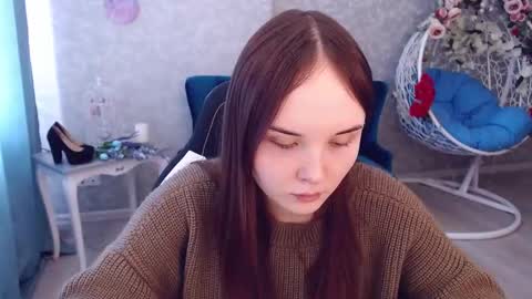 Snapshot of elvingbells chatting on February 26, 9:32 am ElvingBells online show from February 26, 9:32 am