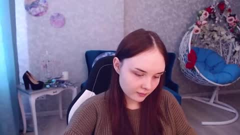 Snapshot of elvingbells chatting on February 27, 12:23 pm ElvingBells online show from February 27, 12:23 pm