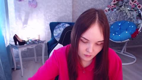 Snapshot of elvingbells chatting on March 1, 6:03 am ElvingBells online show from March 1, 6:03 am