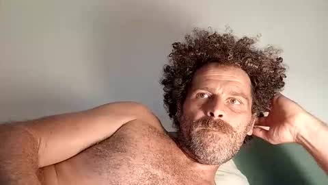 Snapshot of elyjahoye chatting on October 7, 10:07 pm elyjahoye online show from October 7, 10:07 pm