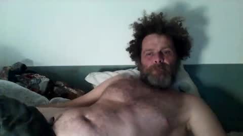 Snapshot of elyjahoye chatting on February 20, 11:38 pm elyjahoye online show from February 20, 11:38 pm