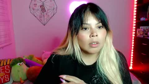 Ely online show from March 12, 11:11 pm