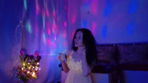 Elisa online show from January 28, 7:00 pm