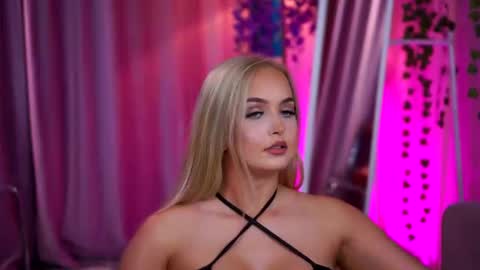 Elyssa online show from July 10, 7:16 pm