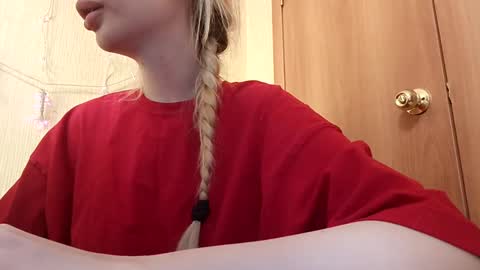 Elza Kom online show from December 11, 5:43 am