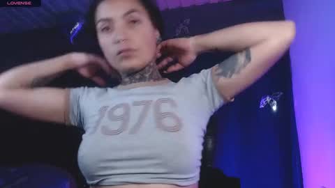 ema_ploxx online show from June 28, 2:39 am