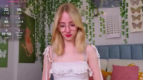 Emma online show from February 4, 12:11 pm