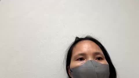 Snapshot of emailisa chatting on November 6, 10:05 am emailisa online show from November 6, 10:05 am