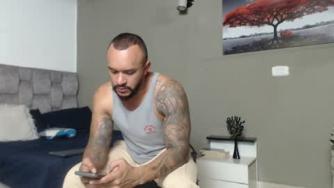 emanuelspencer online show from June 24, 1:04 am