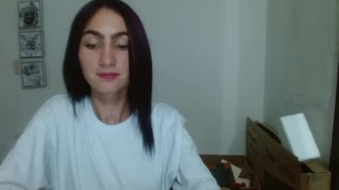 Snapshot of ember57607 chatting on February 3, 11:47 pm ember57607 online show from February 3, 11:47 pm