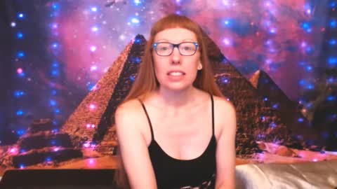 Snapshot of ember_starleena chatting on February 17, 2:04 pm Ember Starleena online show from February 17, 2:04 pm