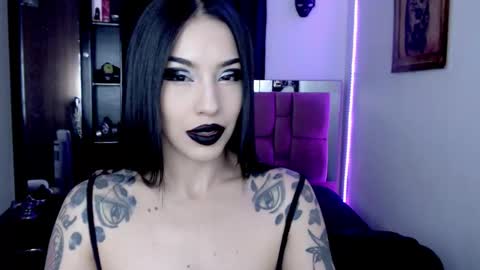 Emerald Black online show from February 11, 6:40 am