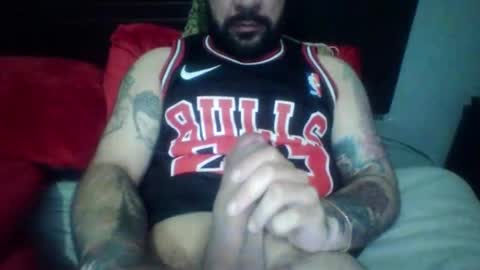 Snapshot of emecuatro20 chatting on October 13, 2:33 am emecuatro20 online show from October 13, 2:33 am