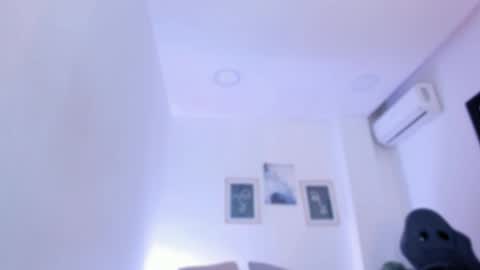 emelie_89 online show from October 21, 12:17 pm