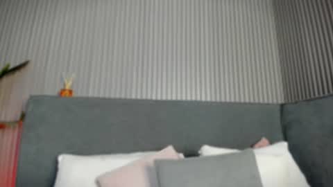 emelie_89 online show from July 18, 11:47 am