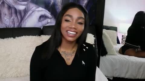 Snapshot of emely_brandon_ chatting on September 20, 2:23 am anyelii online show from September 20, 2:23 am