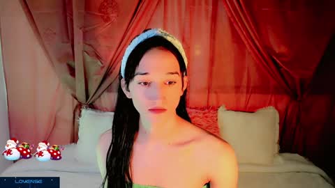 Emely Rous online show from December 28, 8:16 am