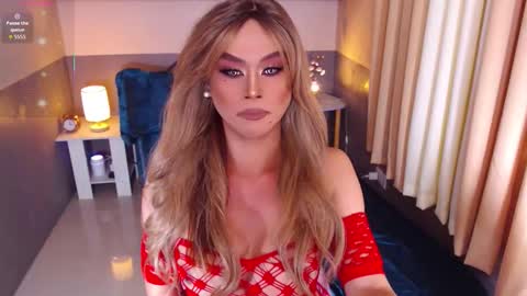 Epitome of Goddess MISS EMERALD online show from September 20, 12:11 am