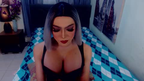 Emerald online show from March 17, 4:28 am