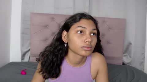 emhily online show from December 2, 11:07 pm
