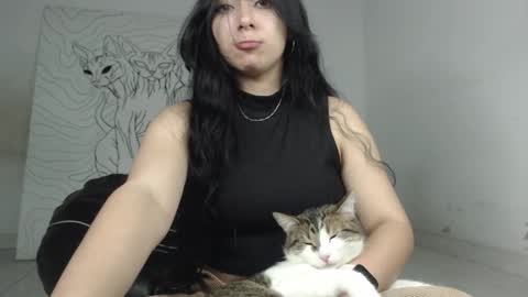 Snapshot of emiantonella_ chatting on November 22, 11:37 pm Antonella online show from November 22, 11:37 pm