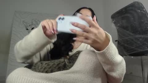 Snapshot of emiantonella_ chatting on November 29, 11:41 pm Antonella online show from November 29, 11:41 pm