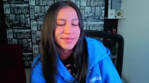 Emilia Gomez online show from June 7, 3:54 am
