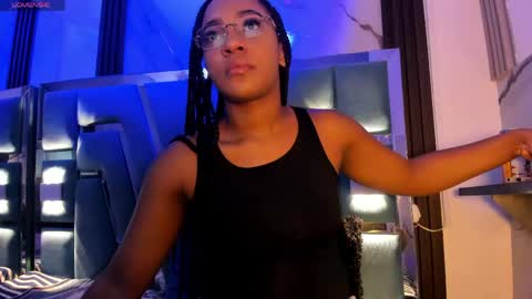 Emy online show from May 3, 1:44 am