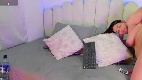 EmilyCooper online show from March 8, 3:21 am