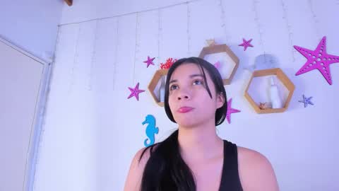 Snapshot of emiily_parkerr chatting on October 21, 3:07 am Emily online show from October 21, 3:07 am